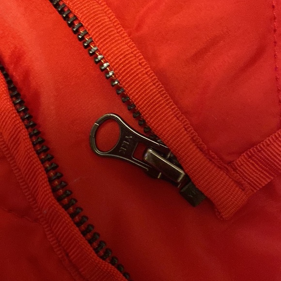 NWOT LADIES VEST - Picture 4 of 5